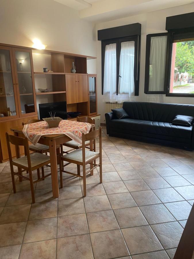 Casa Silvana Турате Екстериор снимка